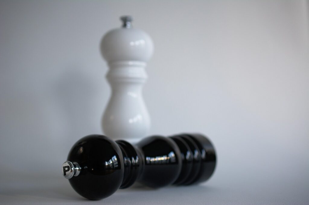 salt pepper, salt, pepper, pepper mill, salt mill, grinder, white black, salt pepper, salt pepper, salt pepper, salt pepper, salt pepper, salt, salt, pepper, pepper mill, pepper mill, pepper mill